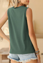 Load image into Gallery viewer, Green Contrast Trim V-Neck Tank
