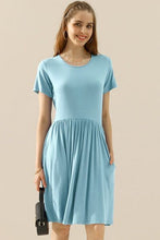 Load image into Gallery viewer, Ninexis Round Neck Ruched Dress with Pockets
