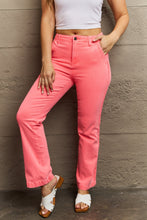 Load image into Gallery viewer, RISEN Kenya Waist Side Twill Straight Jeans
