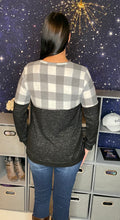 Load image into Gallery viewer, Ivory/Grey Buffalo Plaid Color Block Top
