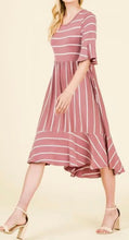 Load image into Gallery viewer, Mauve/Off White Striped Dress
